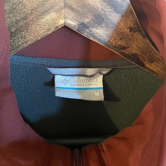 Columbia soft shell jacket size Medium - Picture 3 of 3